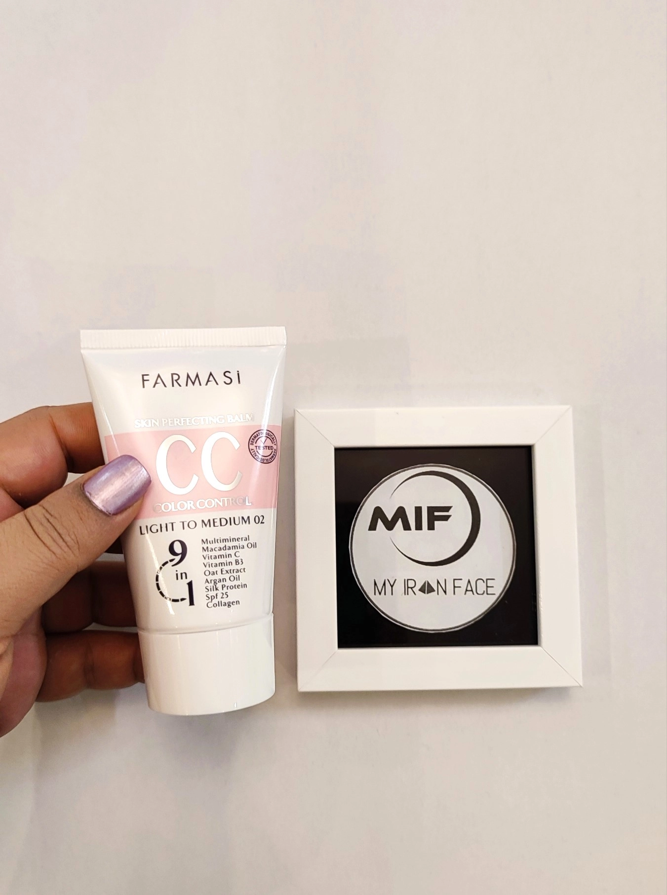 سی سی کرم Light to Medium 02