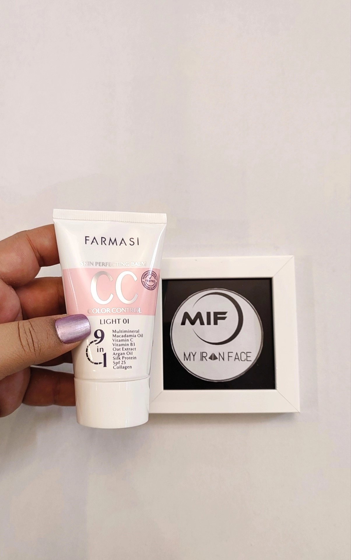 سی سی کرم Light 01